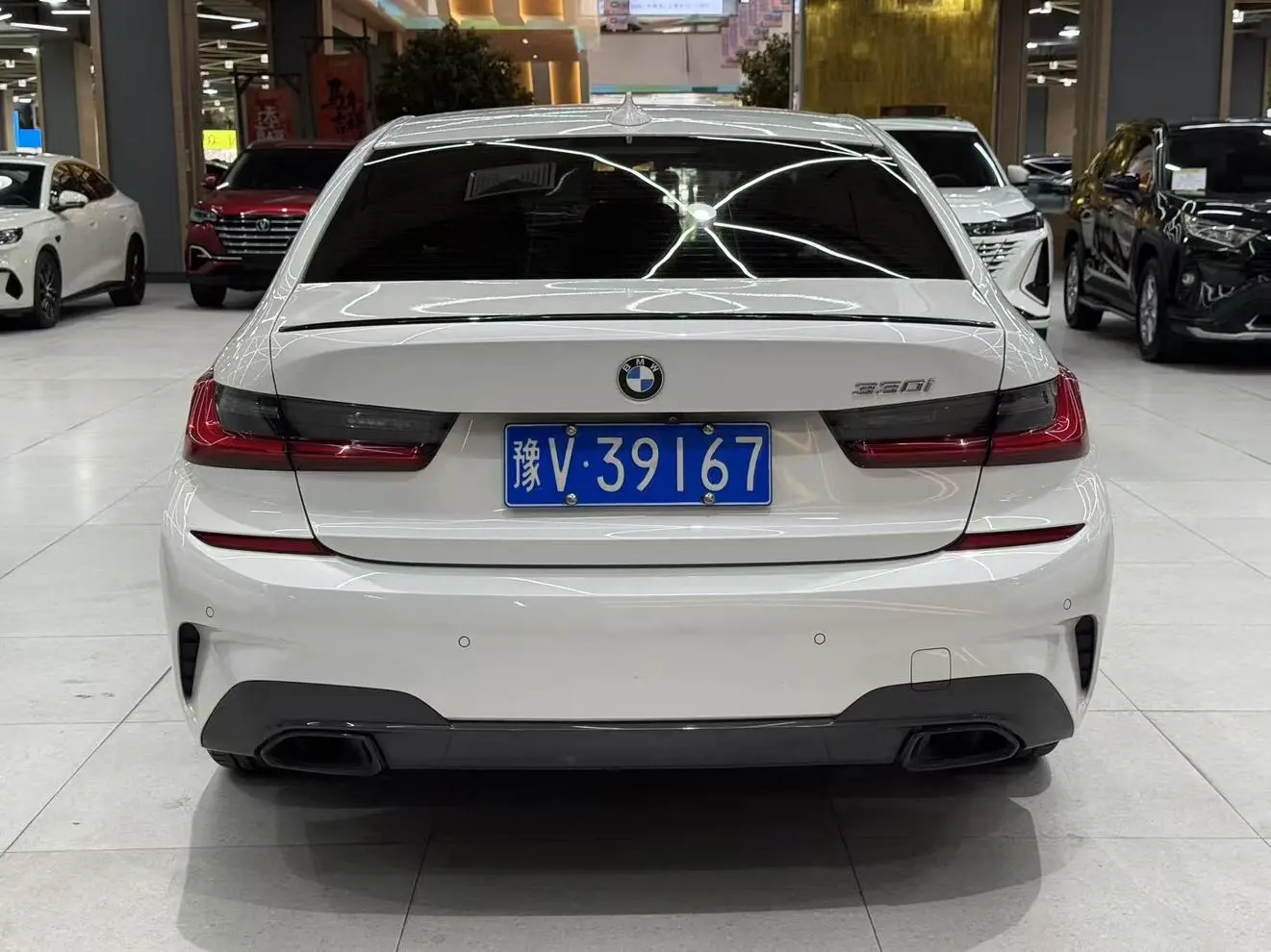 BMW 3 Series 2022 325i M Sport Shadow Night Package
