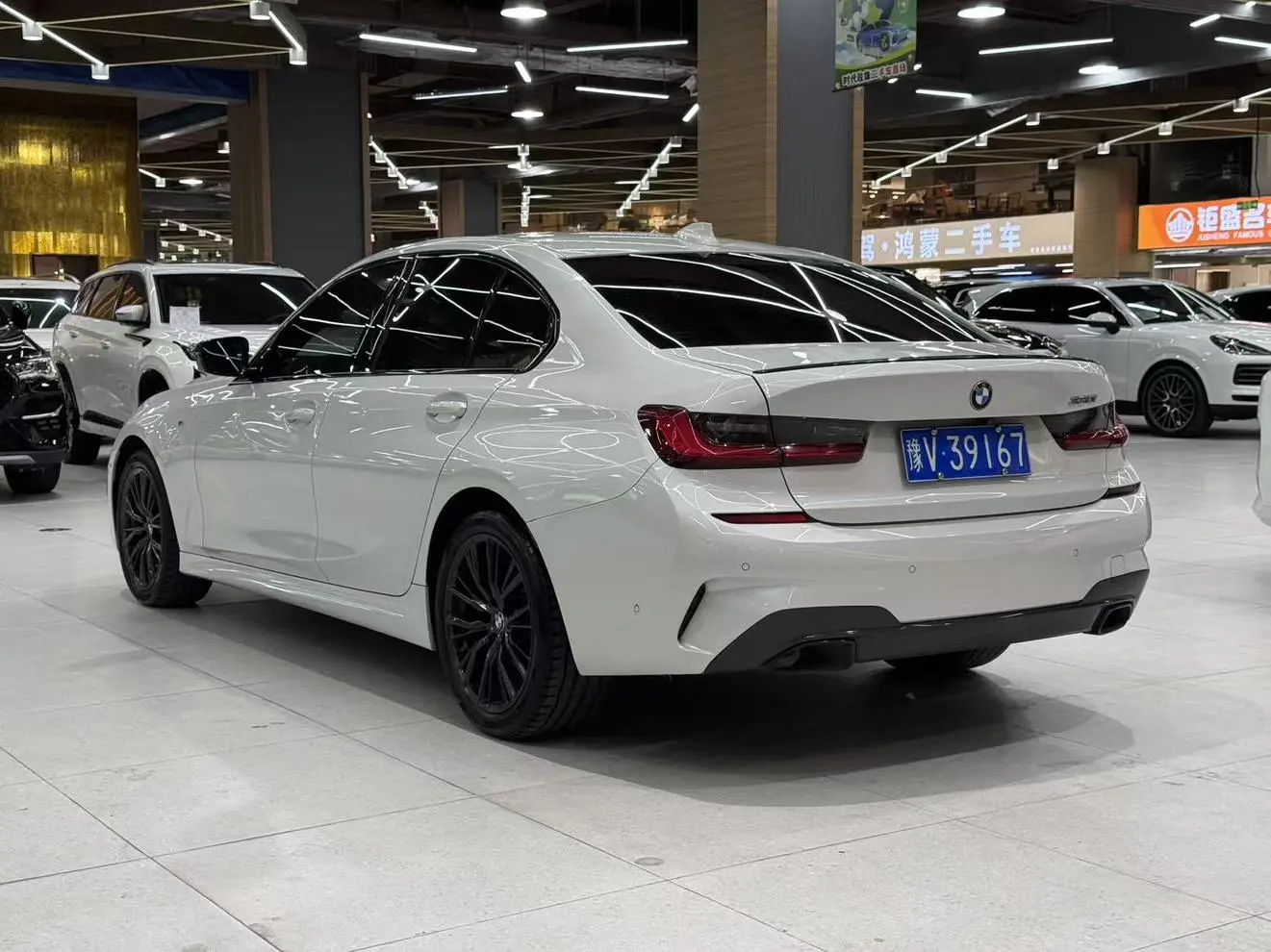 BMW 3 Series 2022 325i M Sport Shadow Night Package