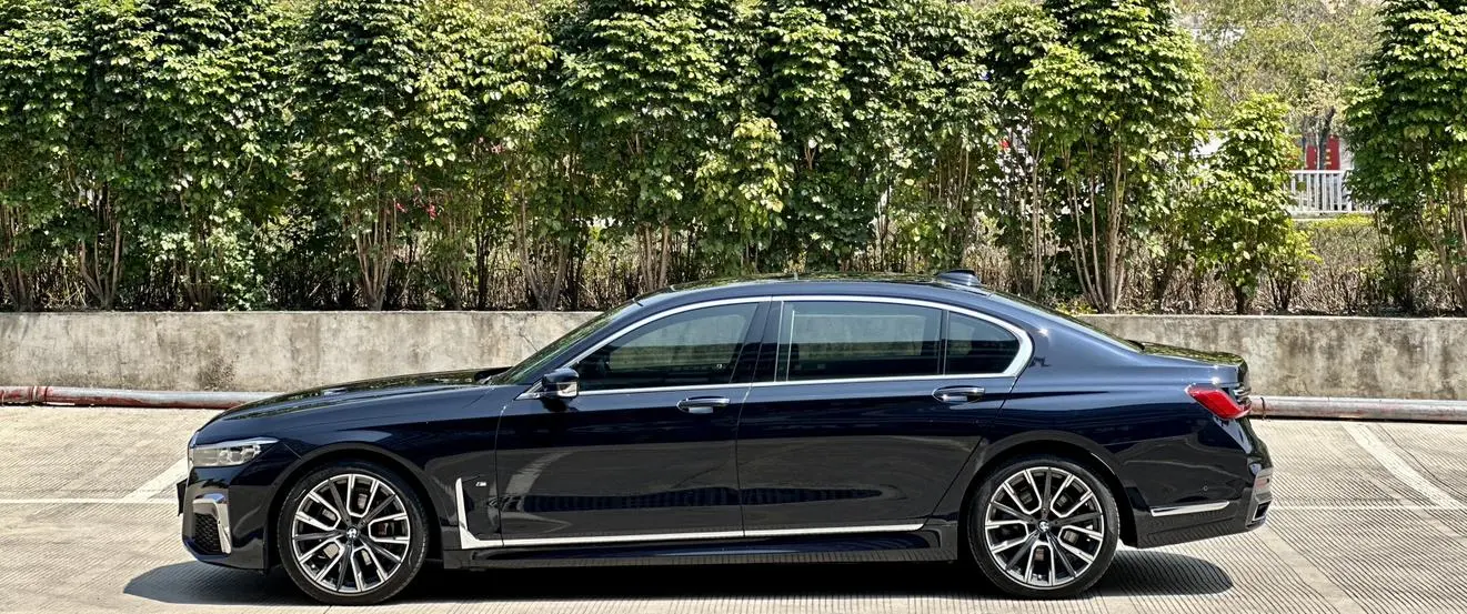 BMW 7 Series 2019 Facelift 740Li Leading M Sport Package