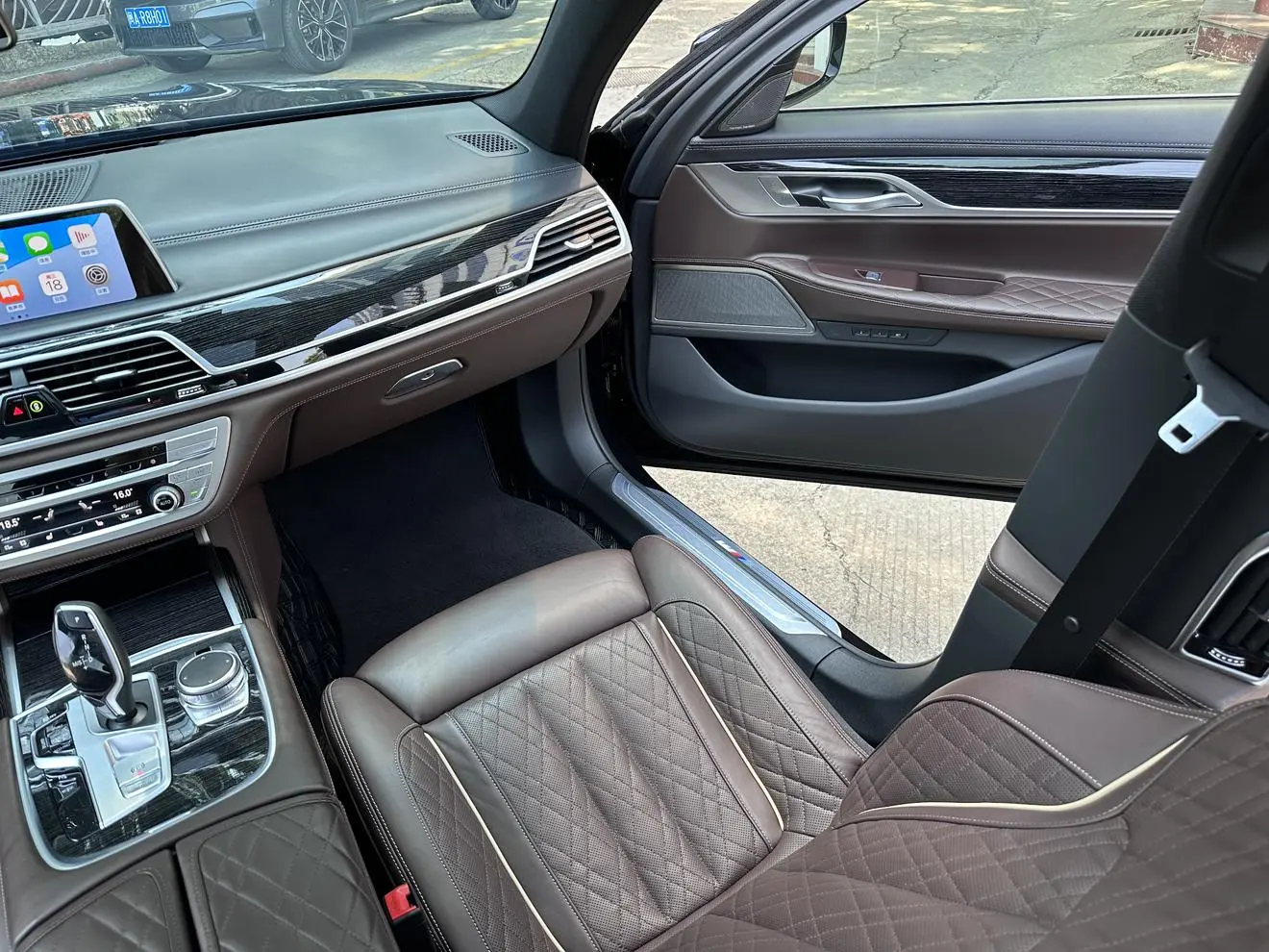 BMW 7 Series 2019 Facelift 740Li Leading M Sport Package