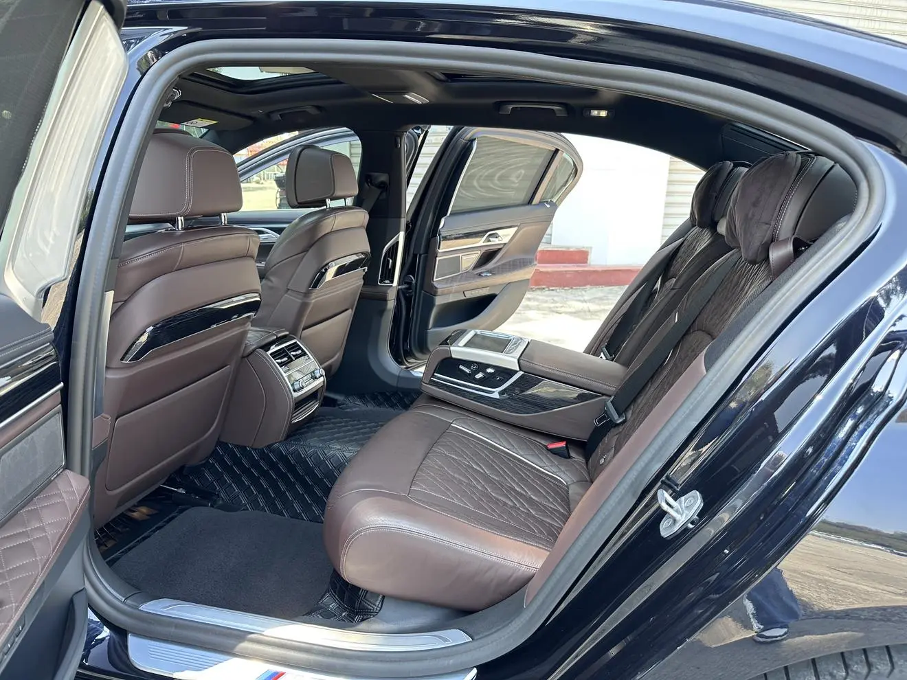 BMW 7 Series 2019 Facelift 740Li Leading M Sport Package