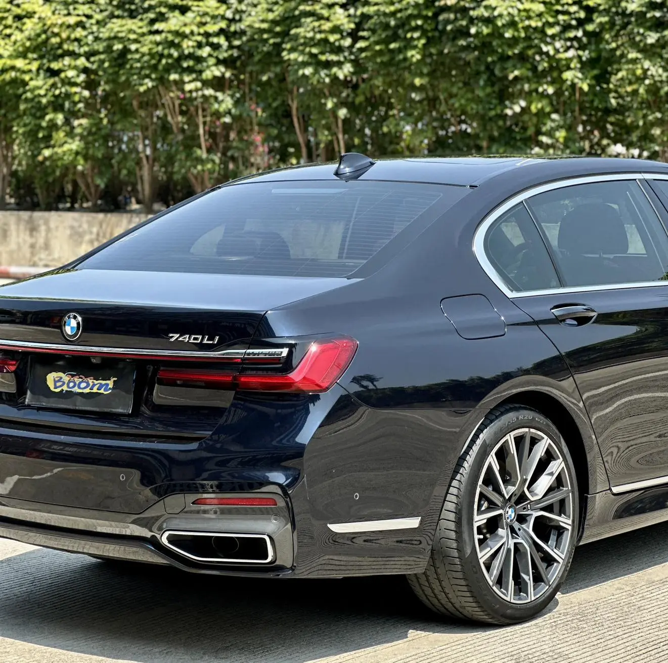 BMW 7 Series 2019 Facelift 740Li Leading M Sport Package