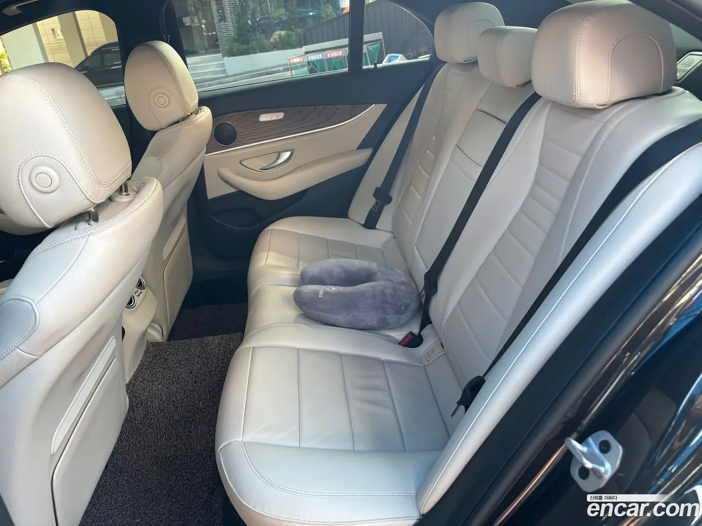 Mercedes-Benz E-Class E250 Exclusive