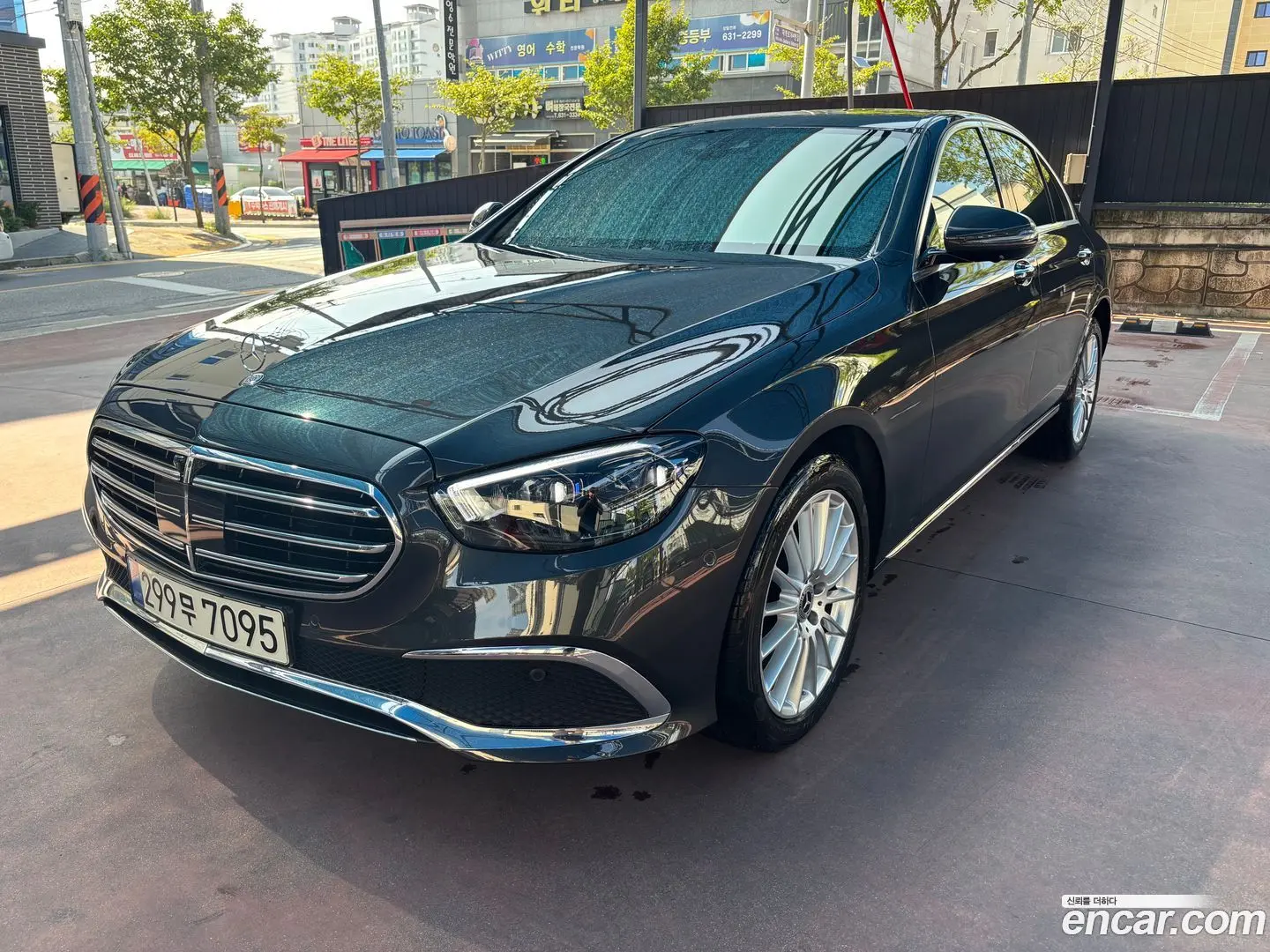 Mercedes-Benz E-Class E250 Exclusive