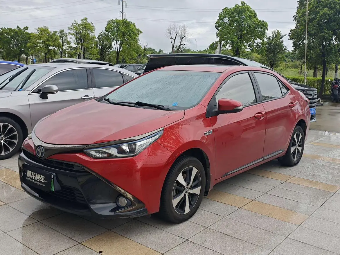 Toyota Levin Hybrid E+ 2019 1.8PH GS CVT Sunroof