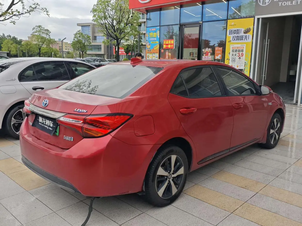 Toyota Levin Hybrid E+ 2019 1.8PH GS CVT Sunroof