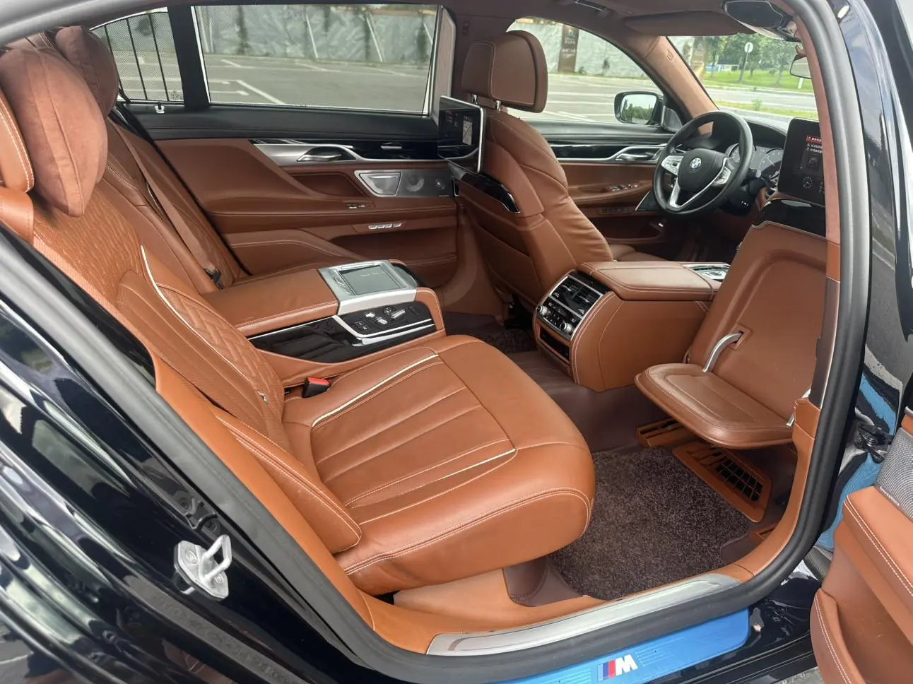 BMW 7 Series 2018 750Li xDrive M Sport Package