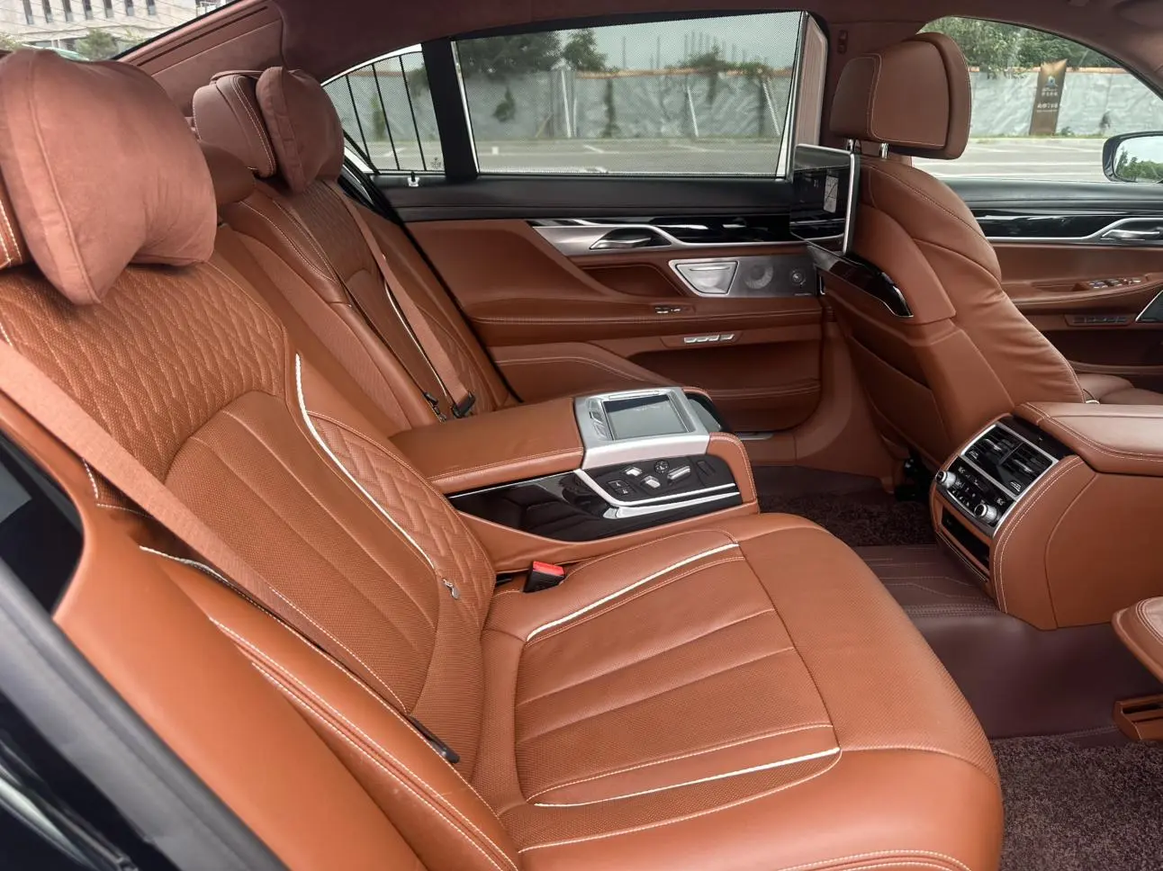 BMW 7 Series 2018 750Li xDrive M Sport Package