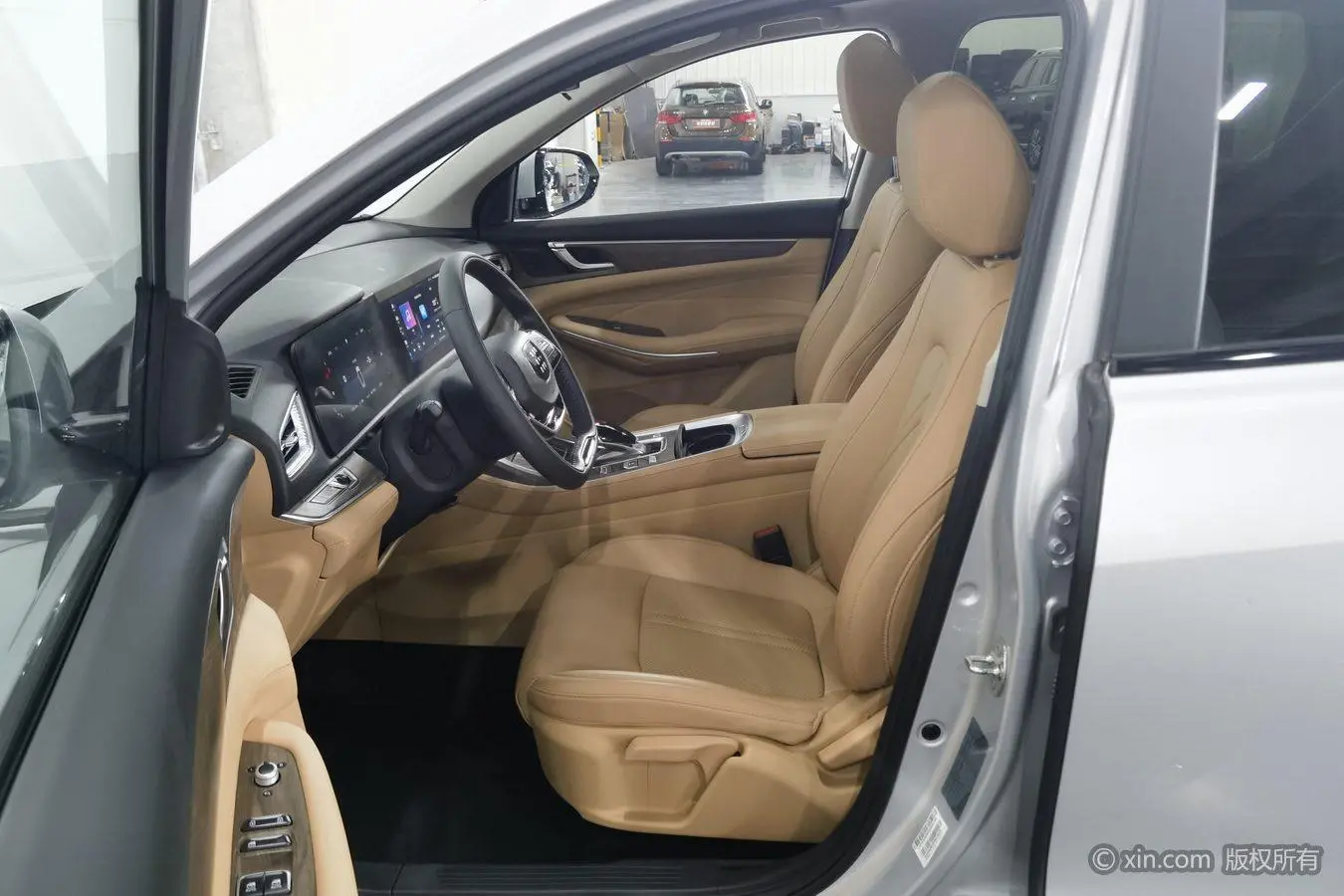 E5 2023 1.5L DE-i