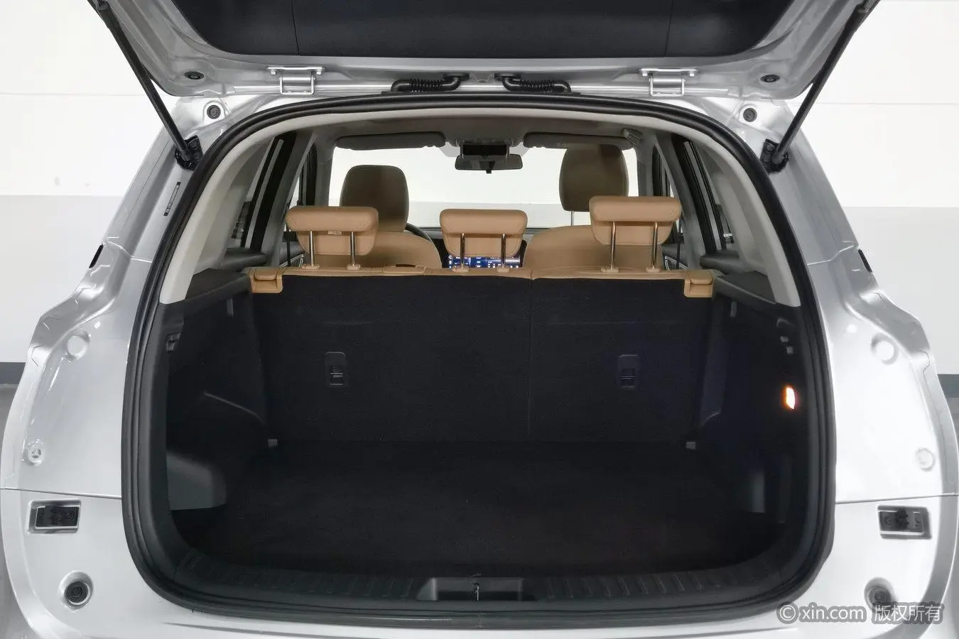 E5 2023 1.5L DE-i