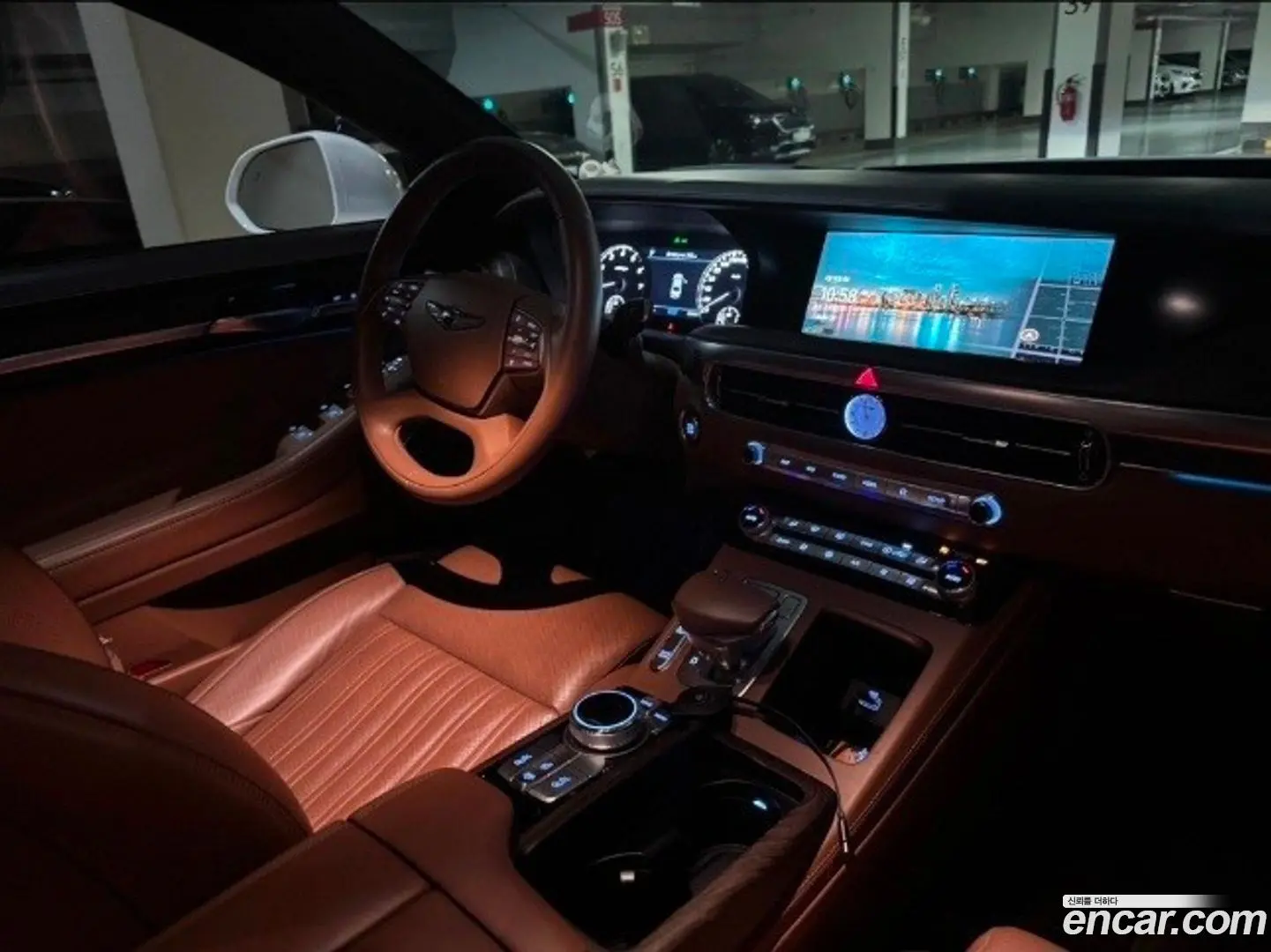 Genesis G90 5.0 AWD
