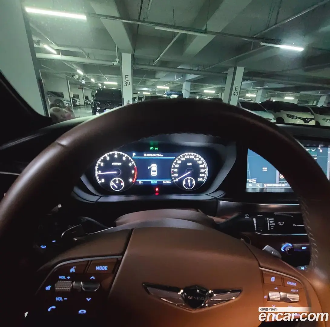 Genesis G90 5.0 AWD