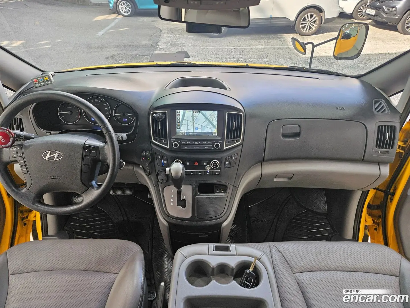 Hyundai Starex School Bus