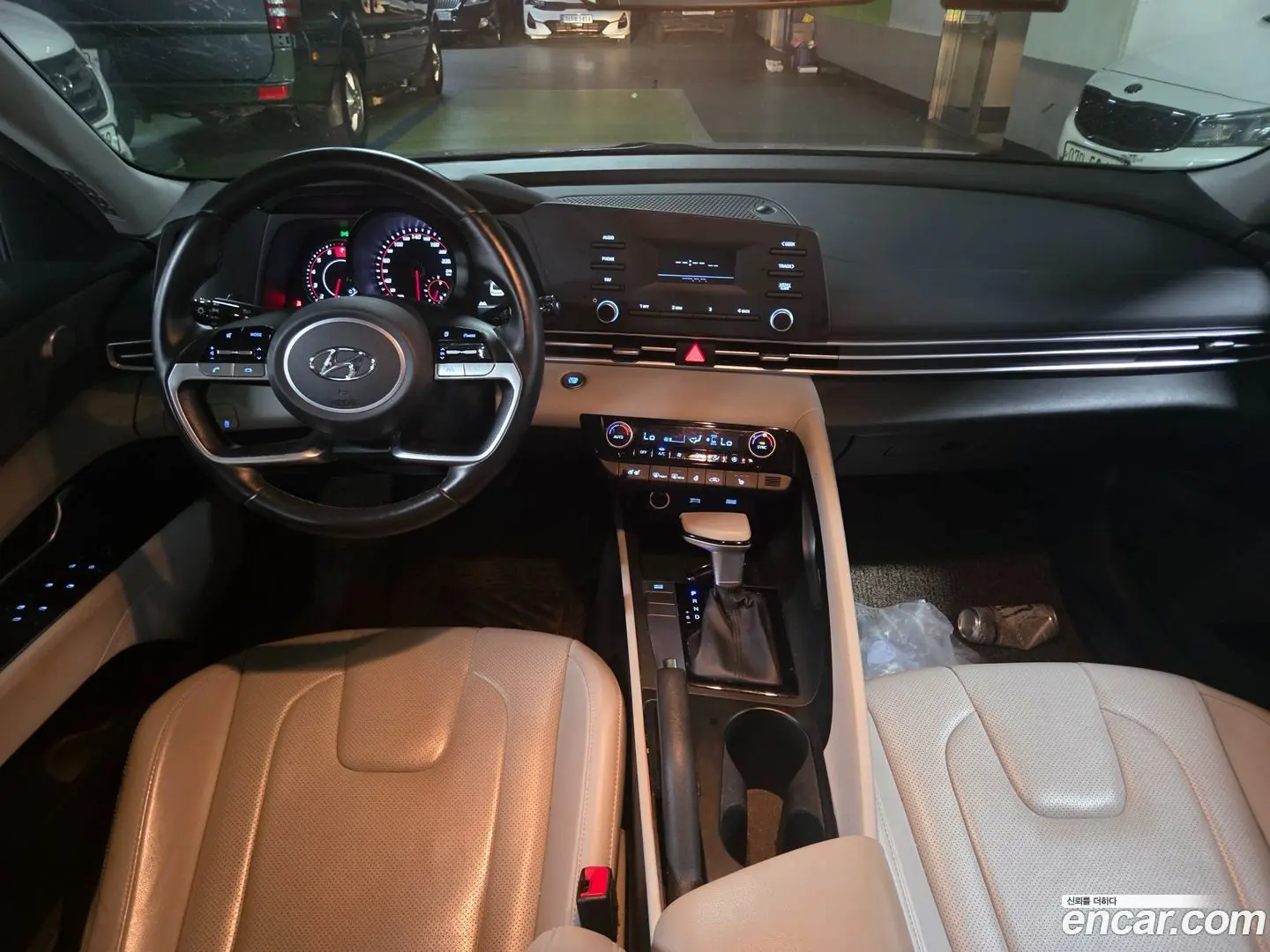Hyundai AVANTE 1.6 2020