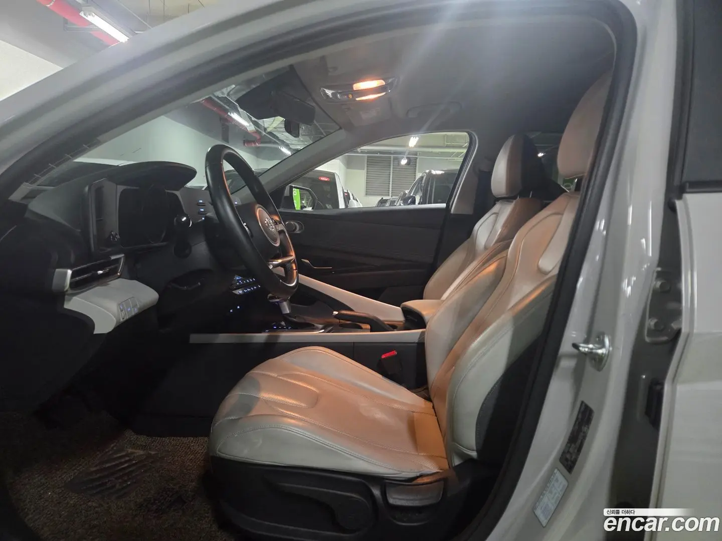 Hyundai AVANTE 1.6 2020