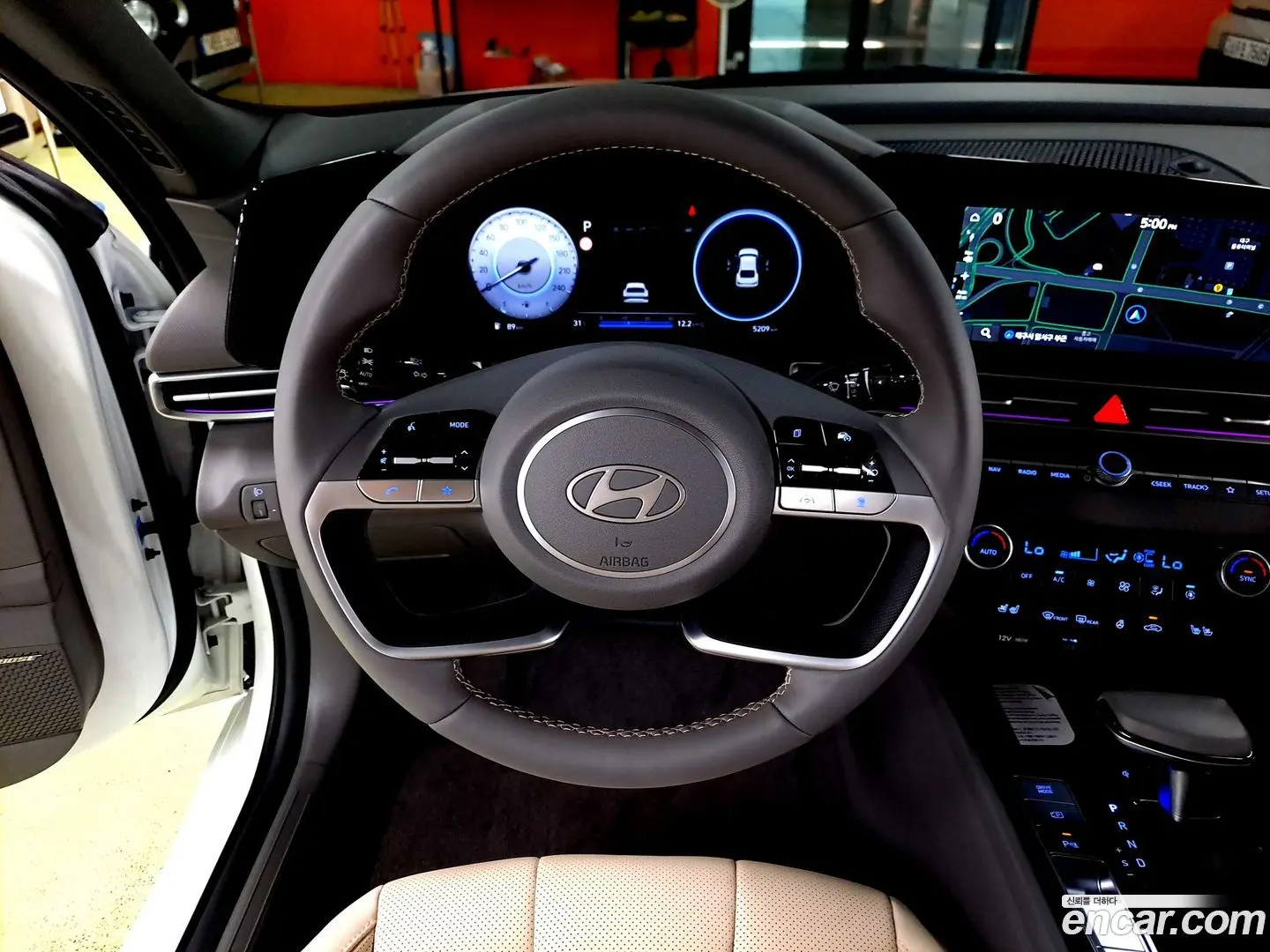 Hyundai AVANTE 1.6 2023