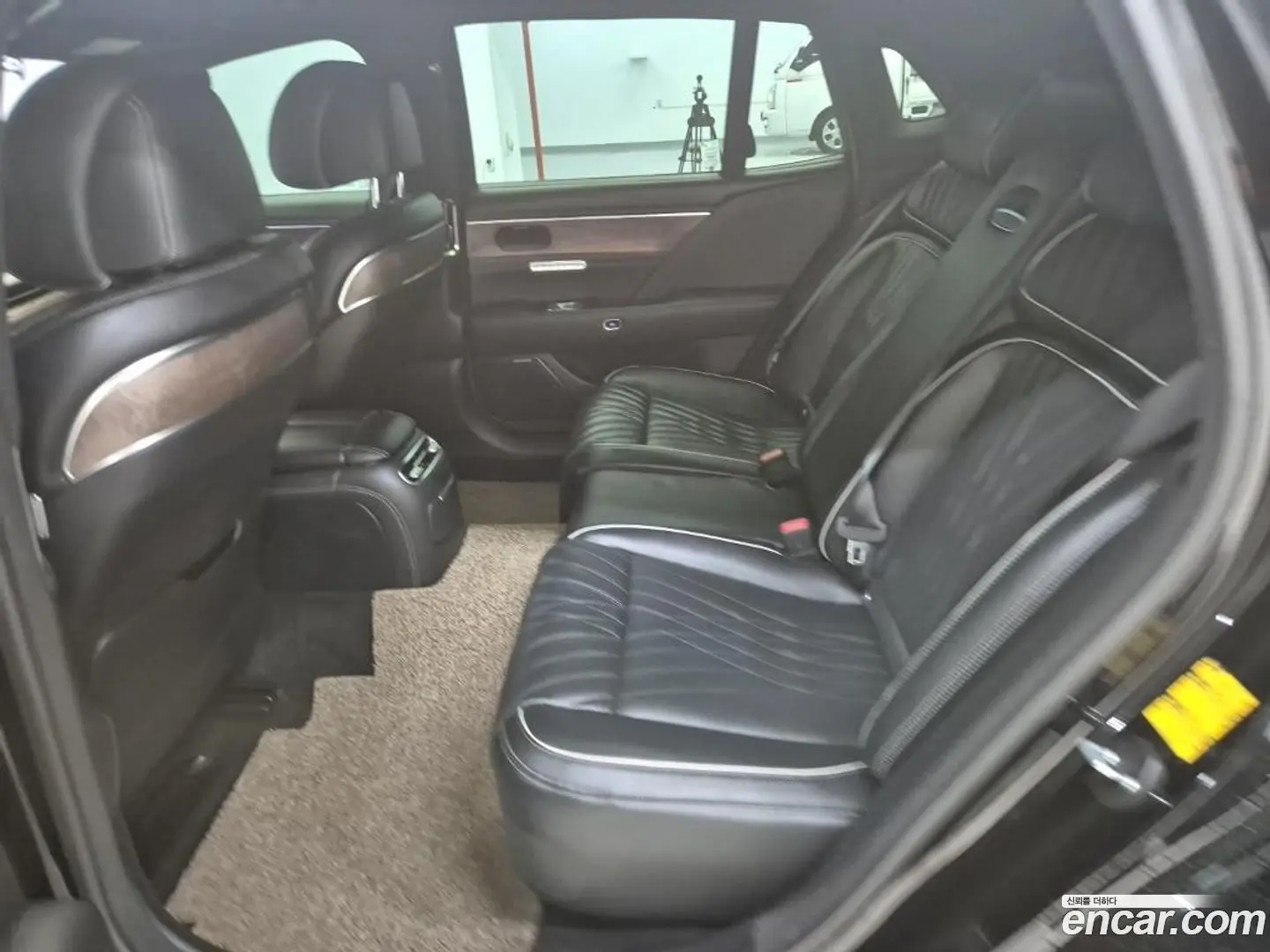 Genesis G90 Gasoline 3.5 Turbo AWD 2021
