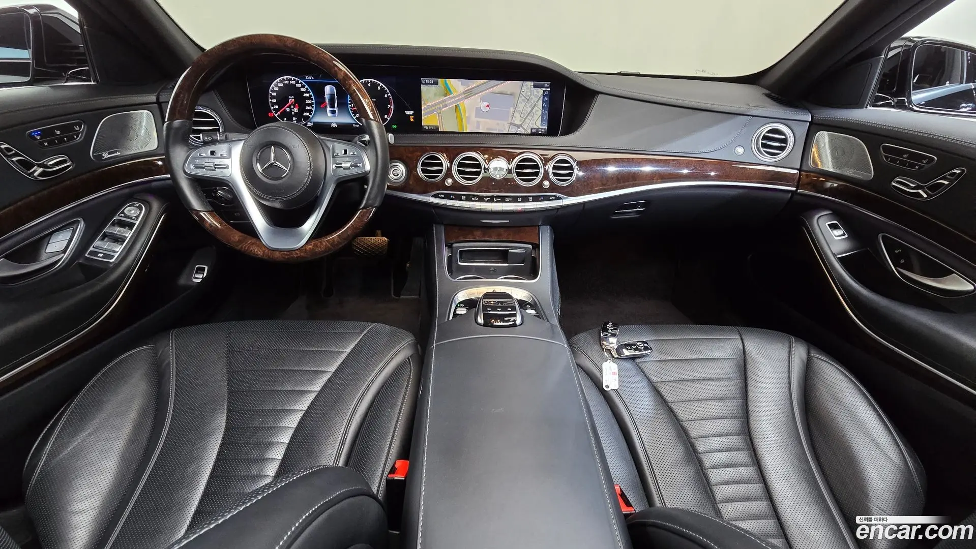 Mercedes-Benz S-Class S560L 4MATIC