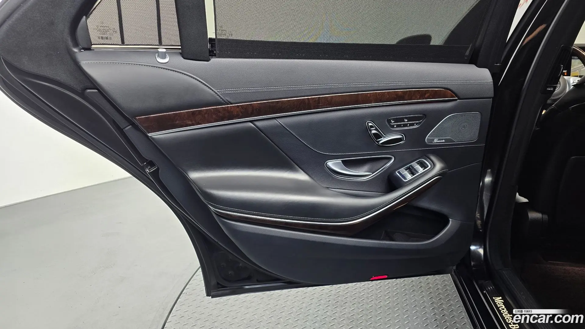 Mercedes-Benz S-Class S560L 4MATIC