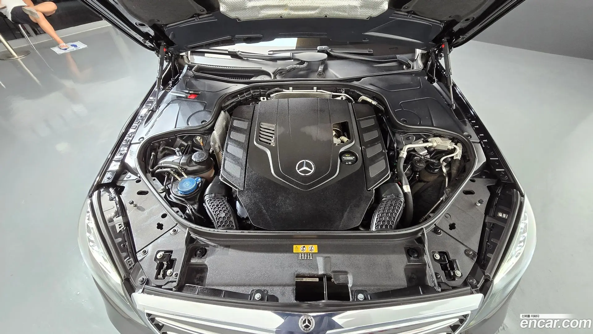 Mercedes-Benz S-Class S560L 4MATIC