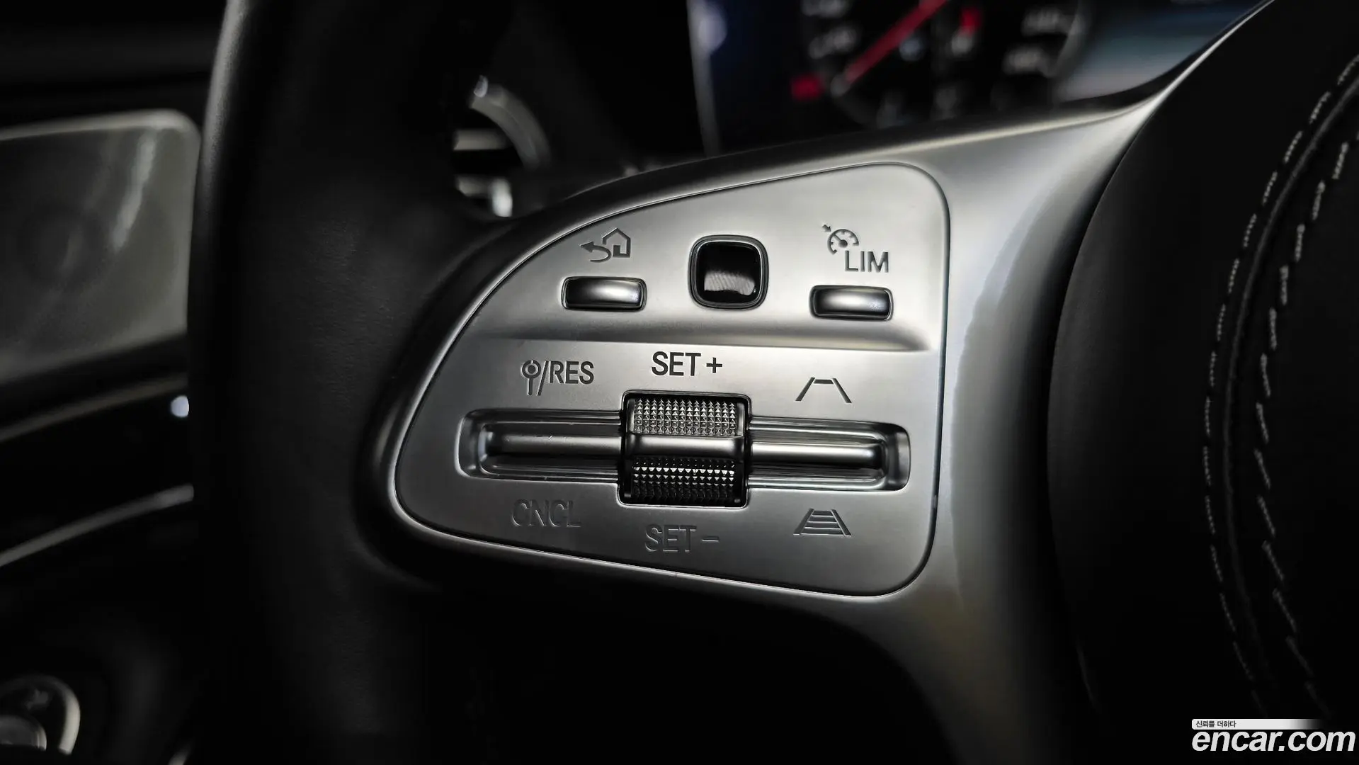 Mercedes-Benz S-Class S560L 4MATIC