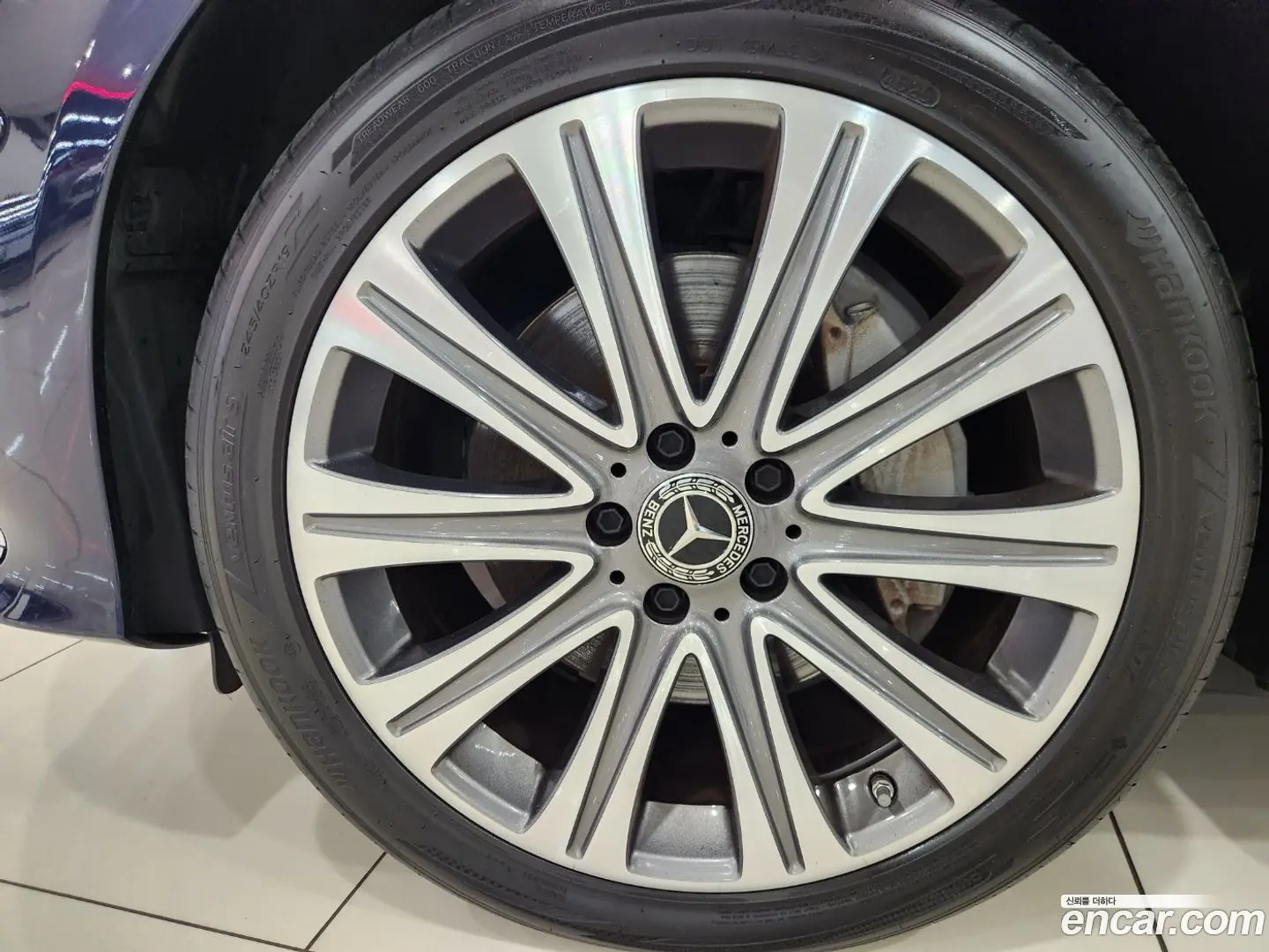 Mercedes-Benz E-Class E300e 4MATIC Exclusive