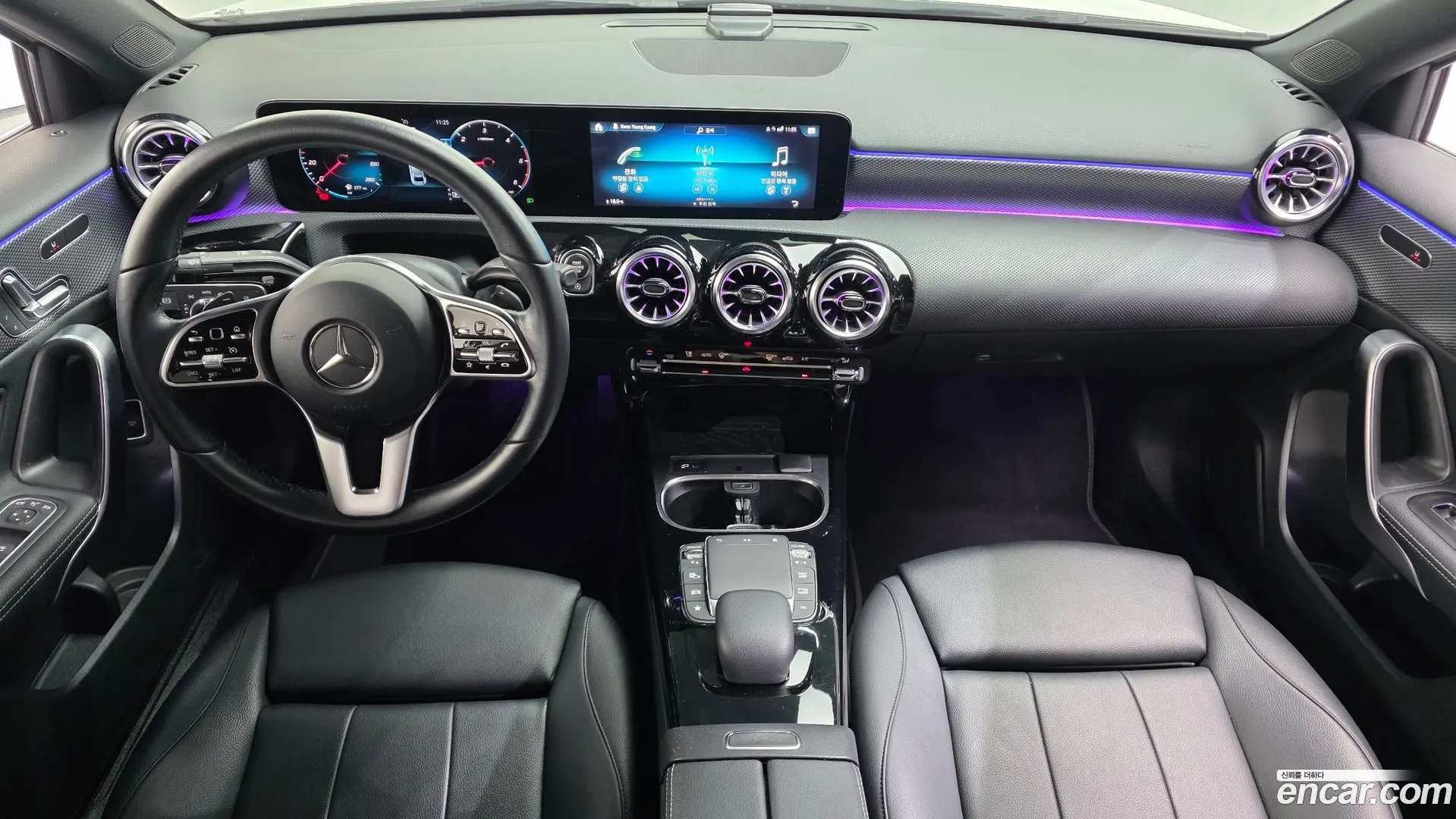 Mercedes-Benz A-Class A200d Sedan 2021