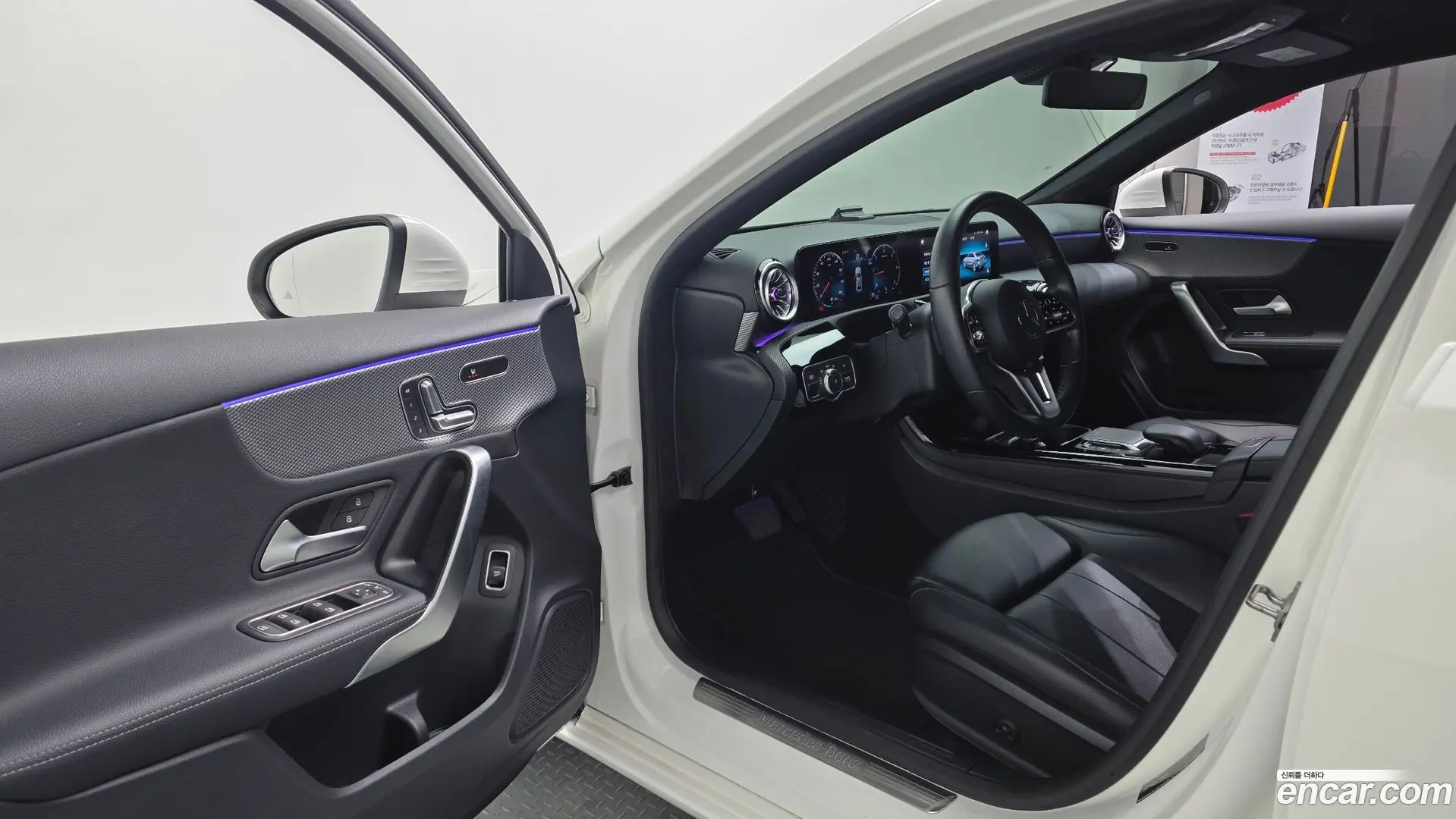Mercedes-Benz A-Class A200d Sedan 2021