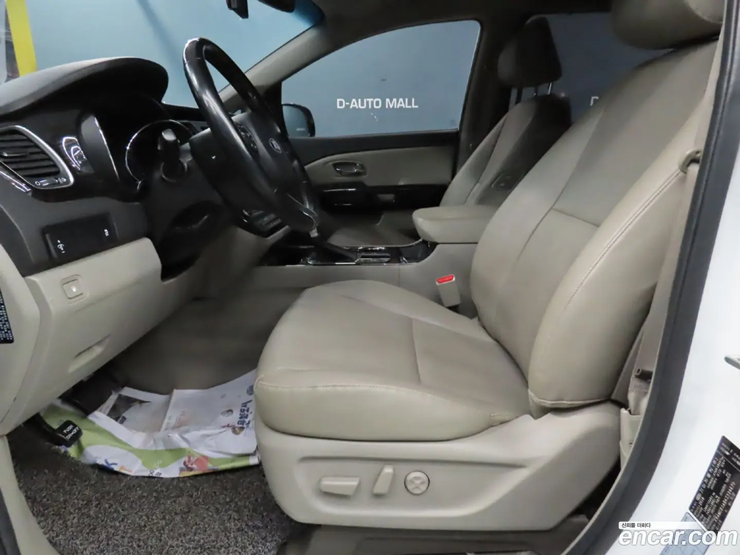 Kia Canival 9-Seater Prstige 2018