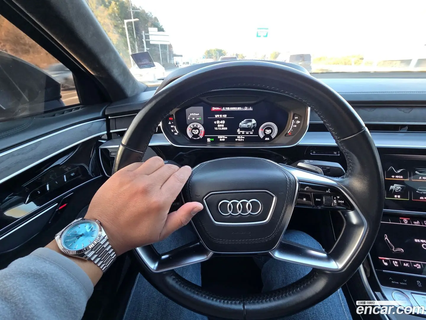 Audi A8 60 TFSI Quattro LWB