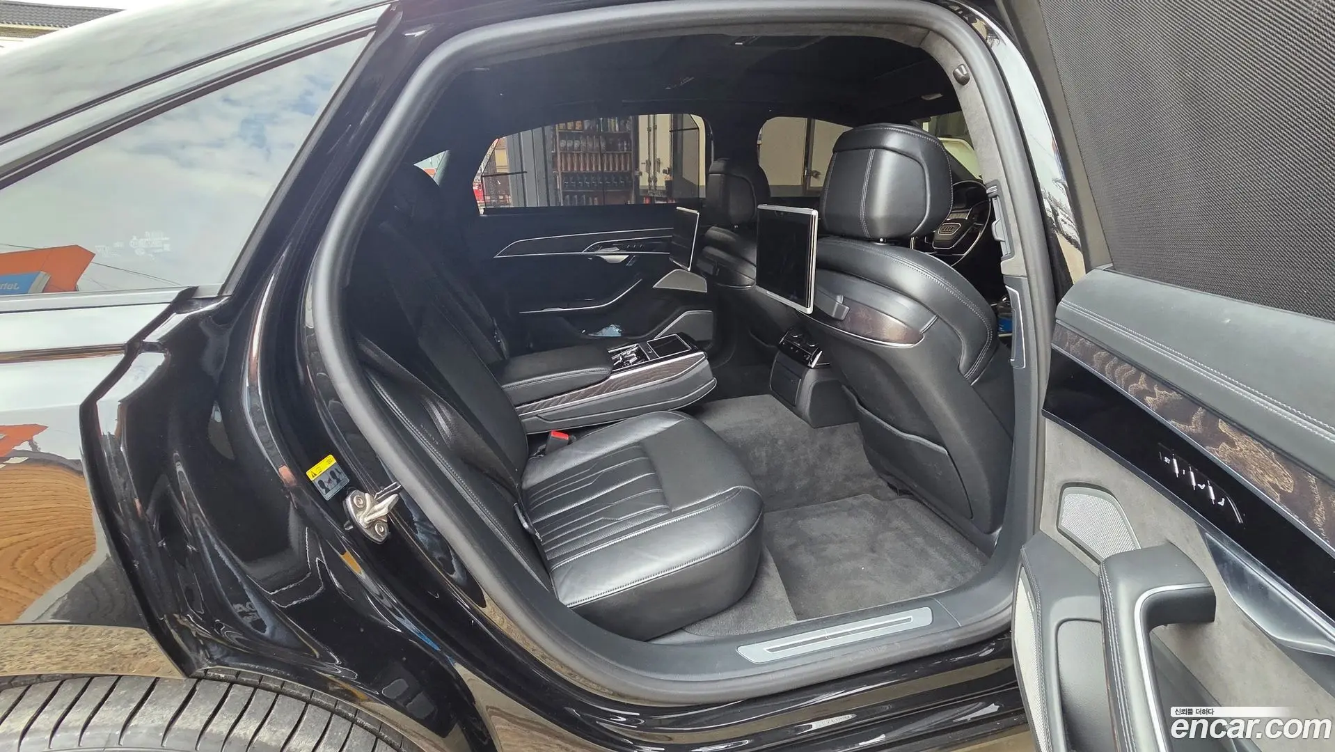 Audi A8 60 TFSI Quattro LWB