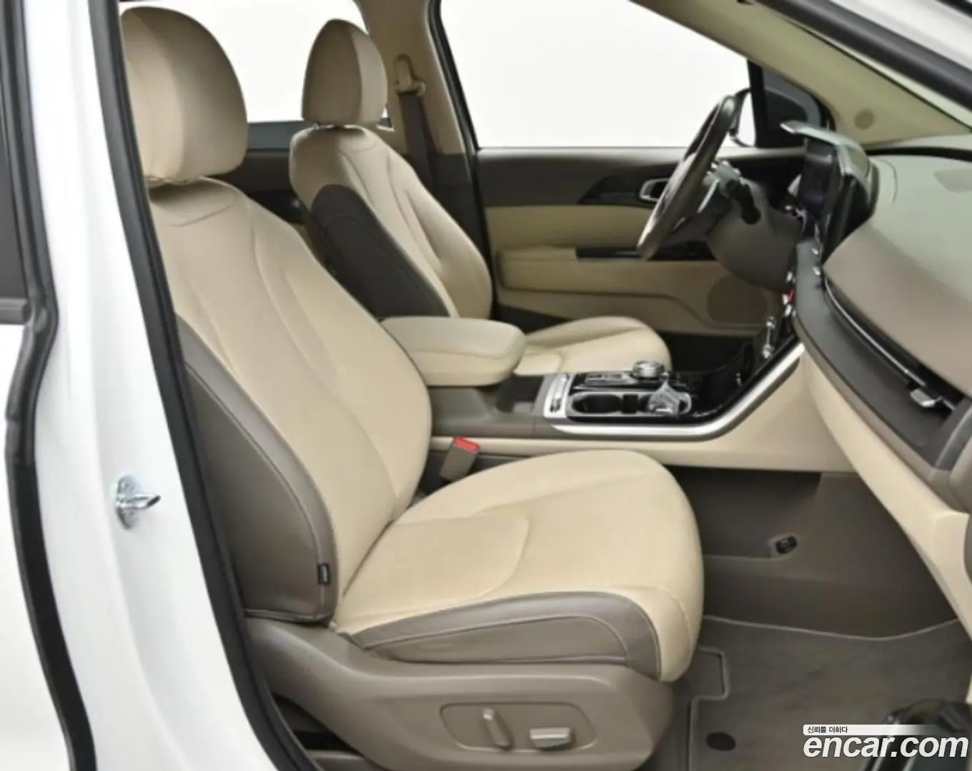 Kia Canival Gasoline 9-Seater Signature 2020