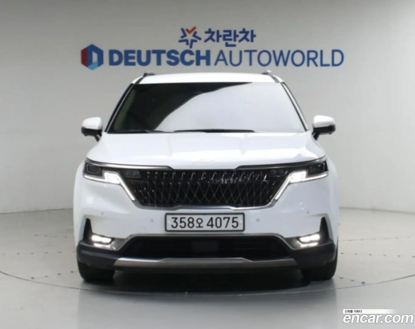 Kia Canival Gasoline 9-Seater Signature 2020