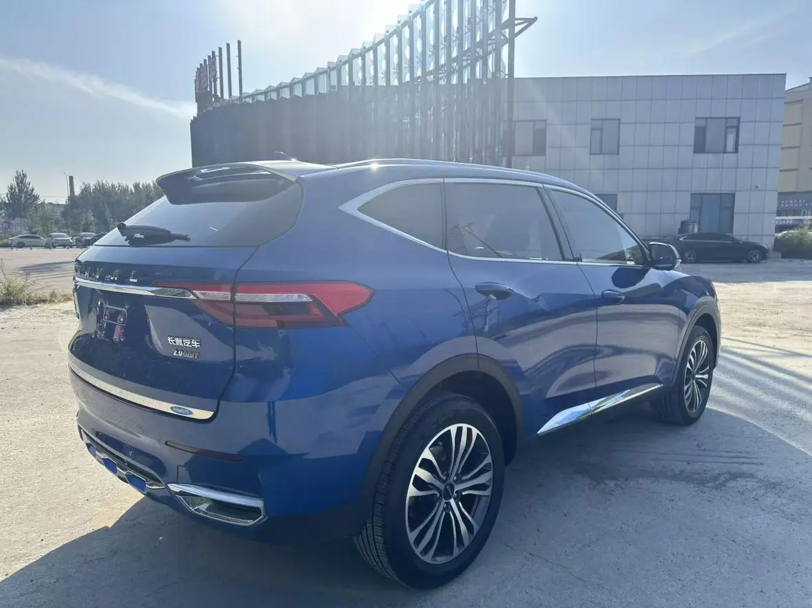 Haval F7 2019 2.0T 4WD i China V