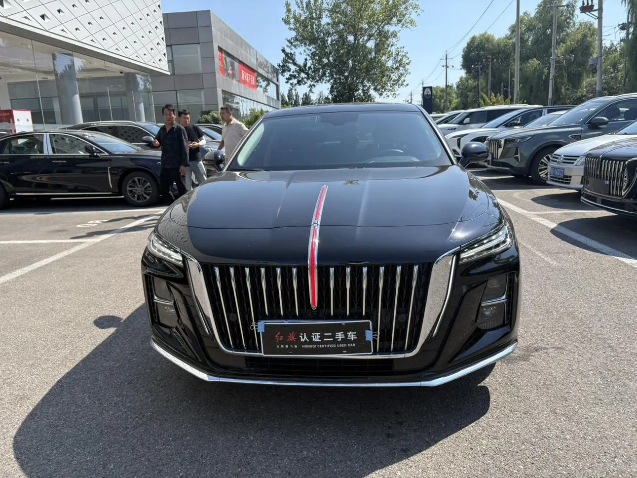 Hongqi H5 2024 1.5T DCT Smart Connected