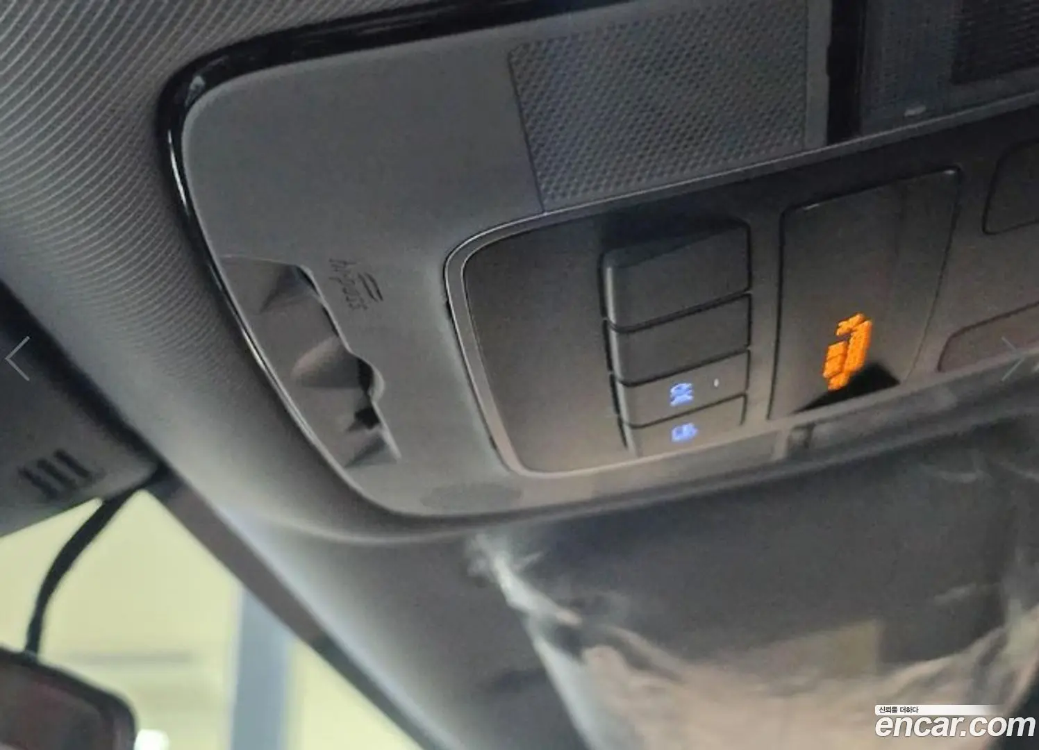 Hyundai Sonata 2.0 LPG(rental car)