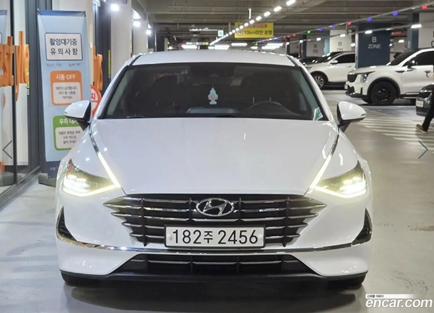 Hyundai Sonata 2.0 LPG(rental car)