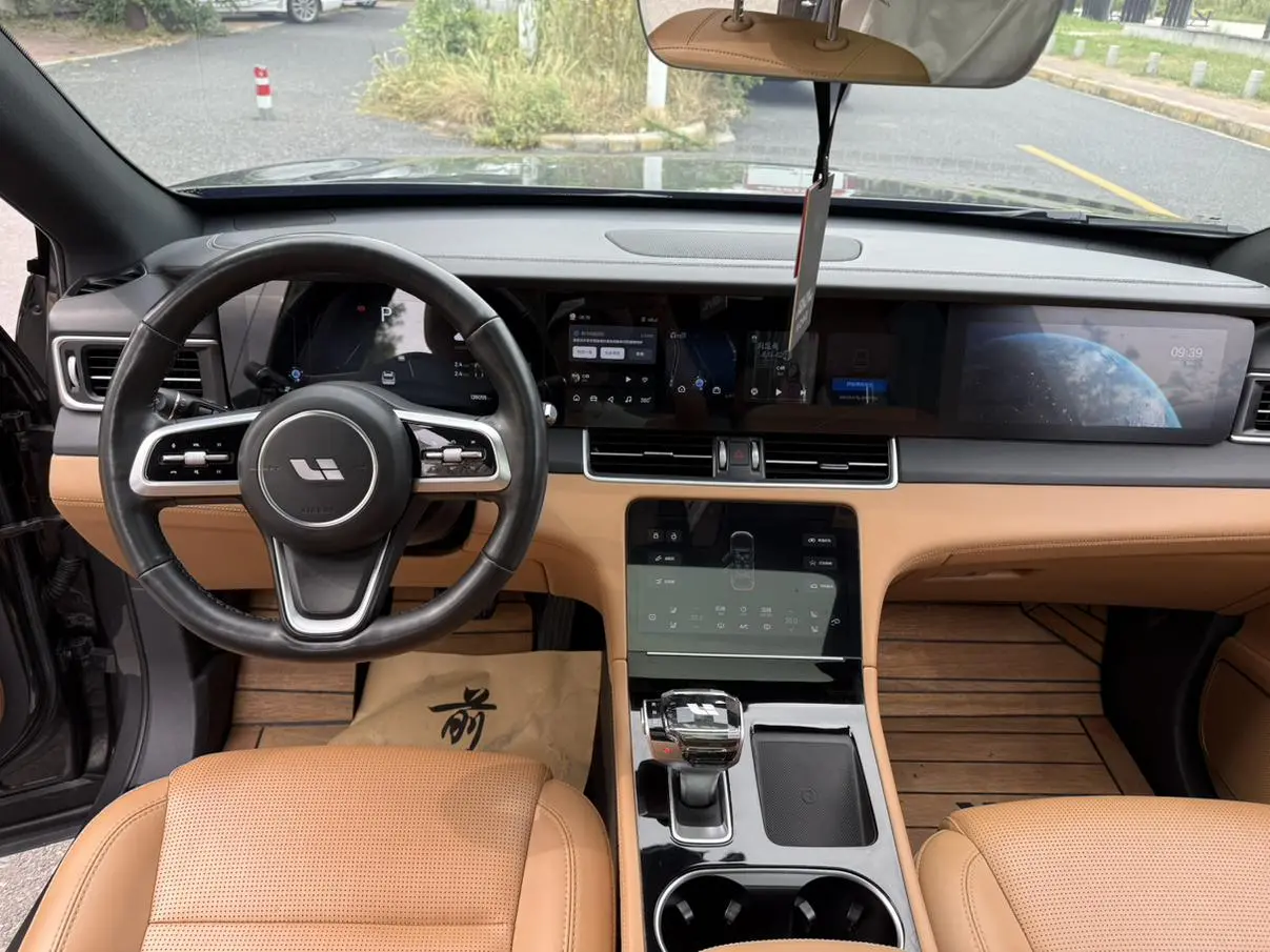 Li Auto ONE 2021 EREV 6 seat