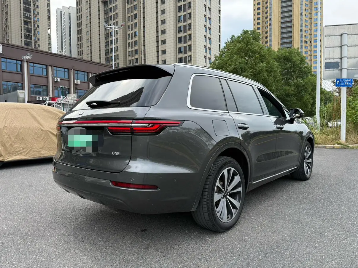 Li Auto ONE 2021 EREV 6 seat