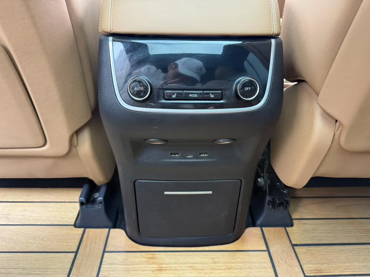 Li Auto ONE 2021 EREV 6 seat