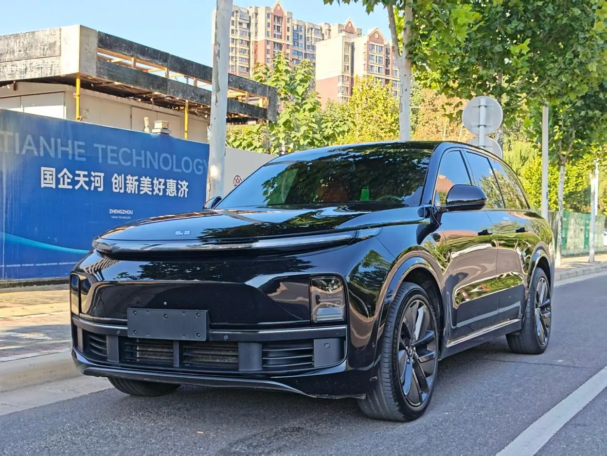 Li Auto L8 2023 Pro