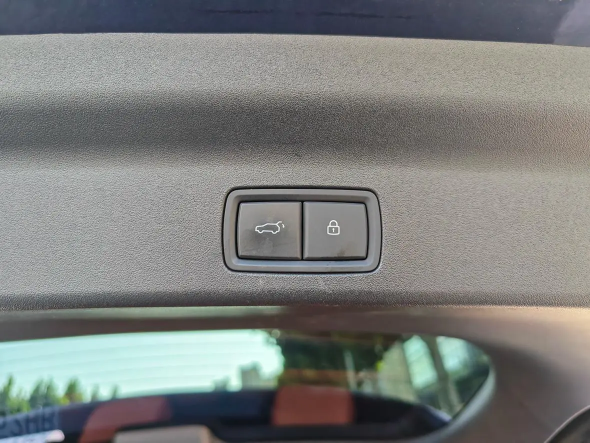 Li Auto L8 2023 Pro