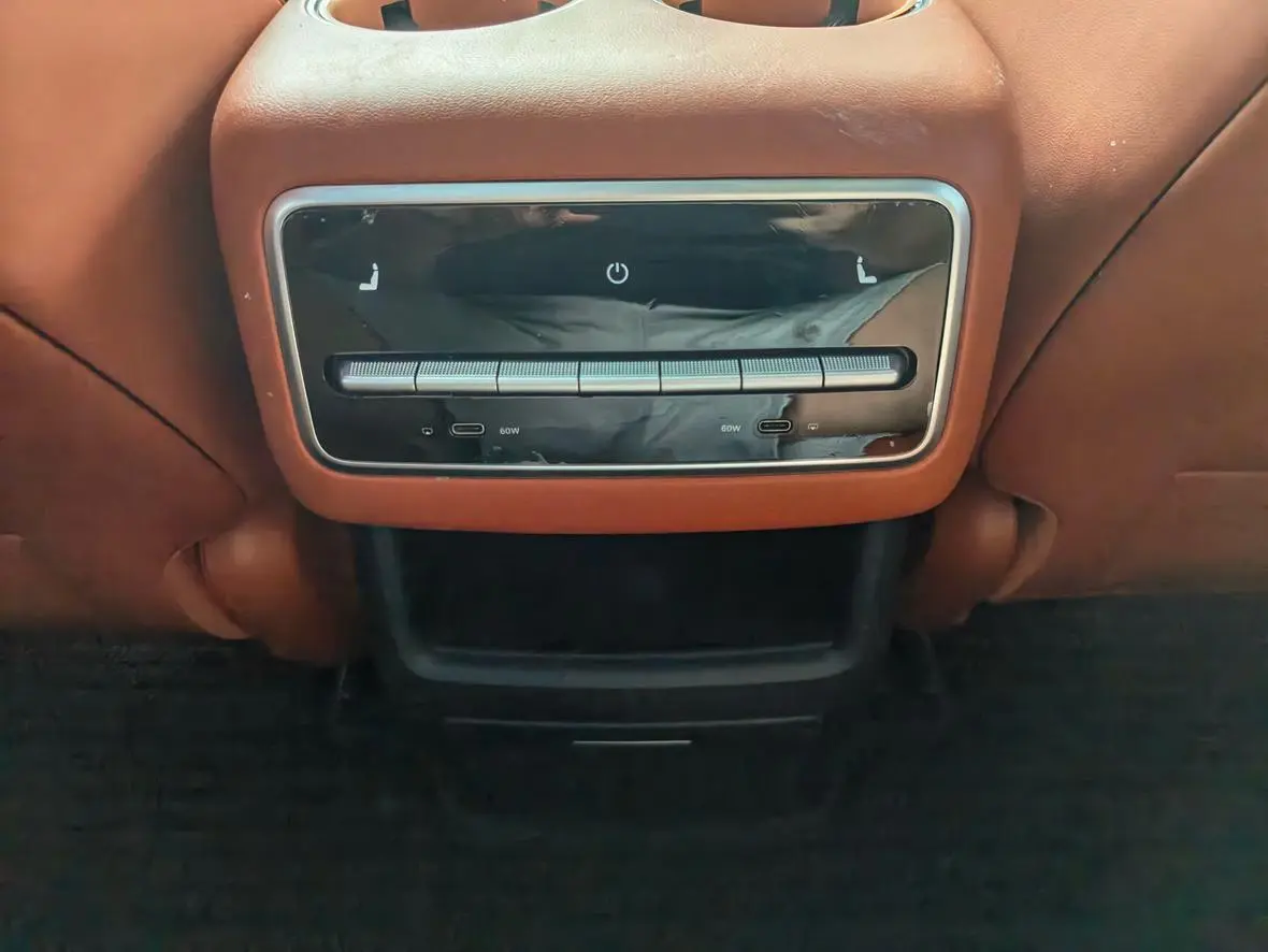 Li Auto L8 2023 Pro