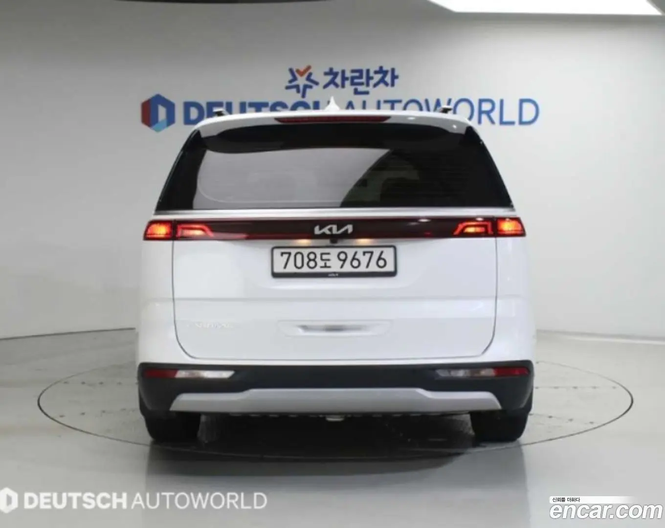 Kia Canival Gasoline 11-Seater Prestige 2020