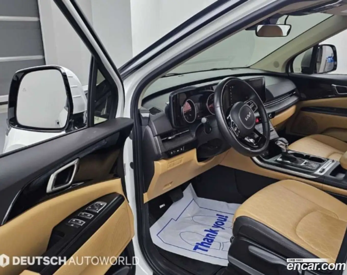 Kia Canival Gasoline 11-Seater Prestige 2020