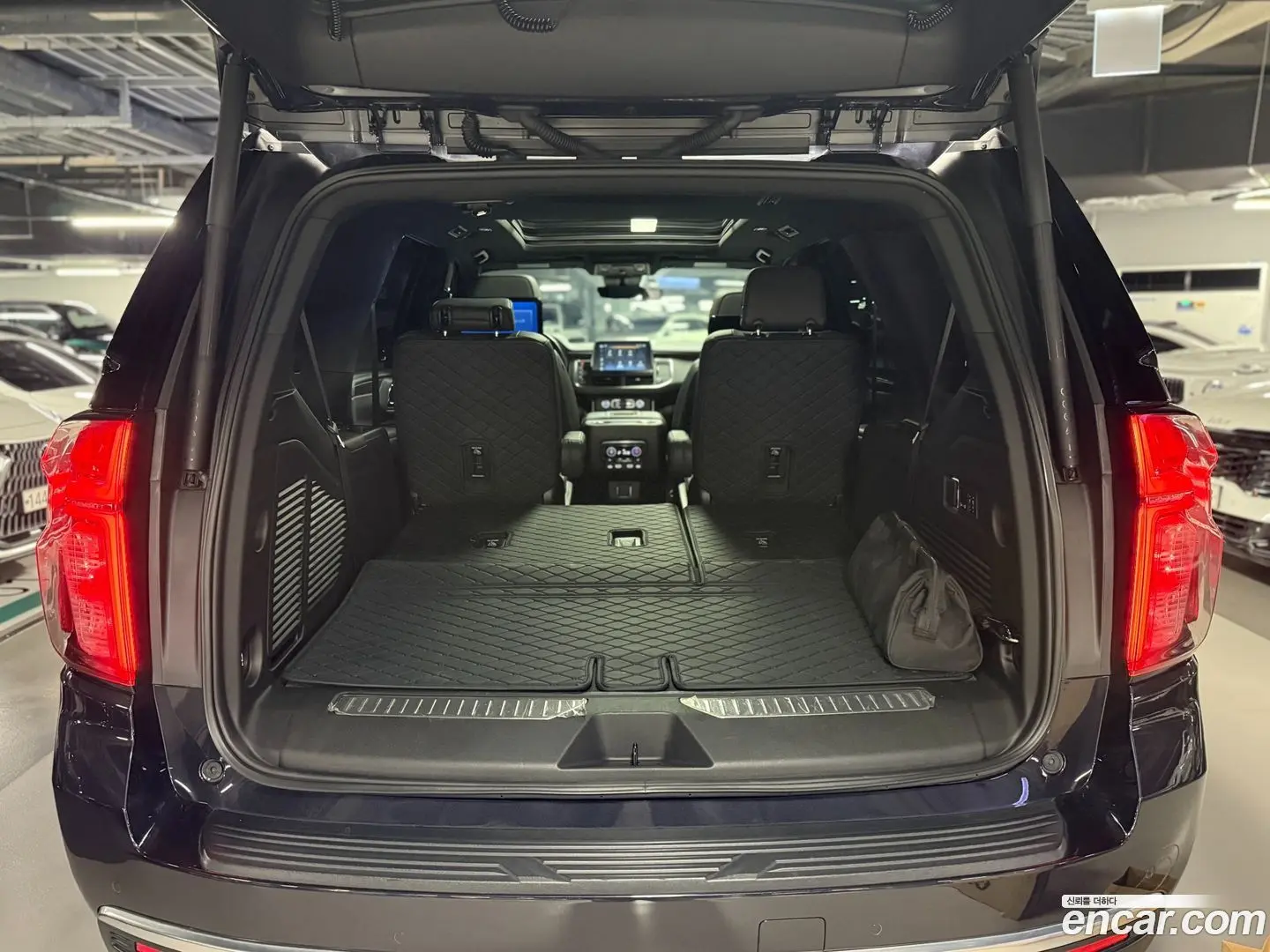 Chevrolet Tahoe 6.2 High Country 4WD