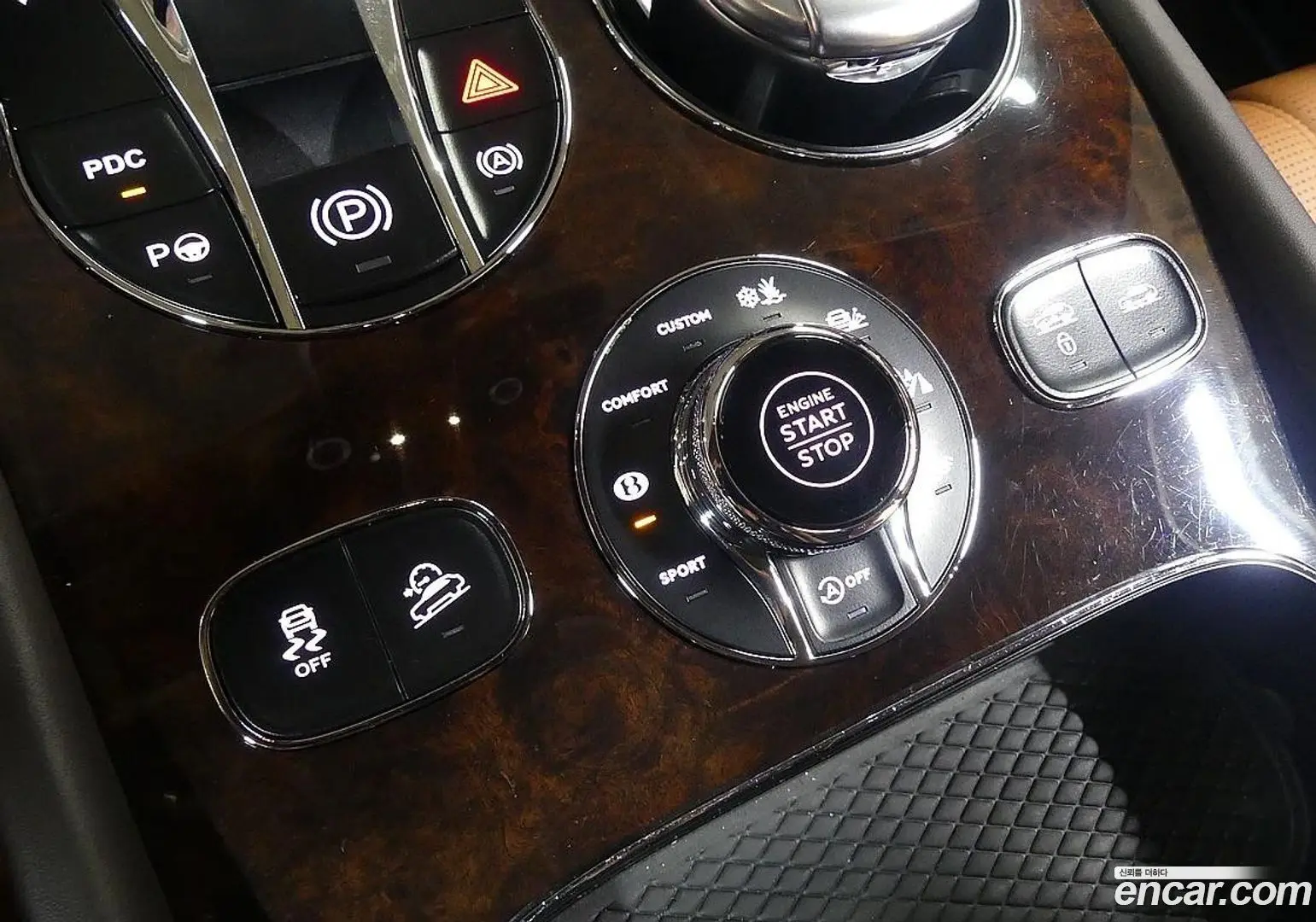 Bentley Bentayga 6.0 W12