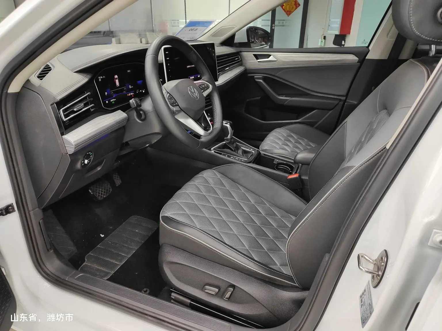 Volkswagen Sagitar 2023 200TSI DSG Beyond