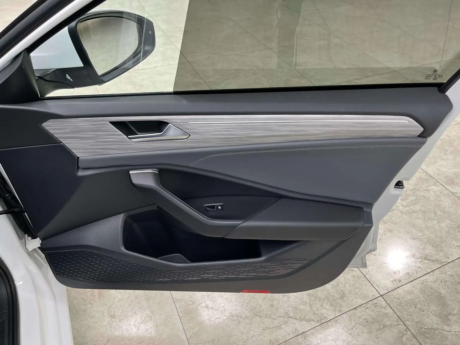 Volkswagen Sagitar 2023 200TSI DSG Beyond