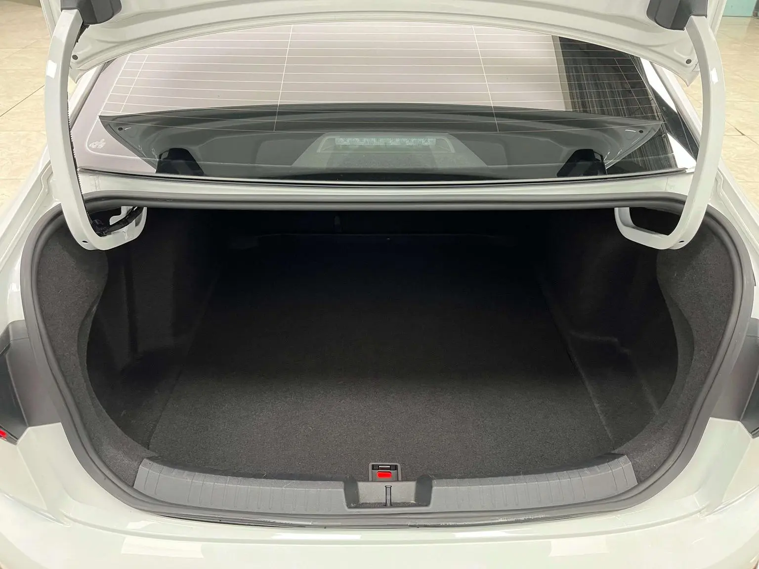 Volkswagen Sagitar 2023 200TSI DSG Beyond